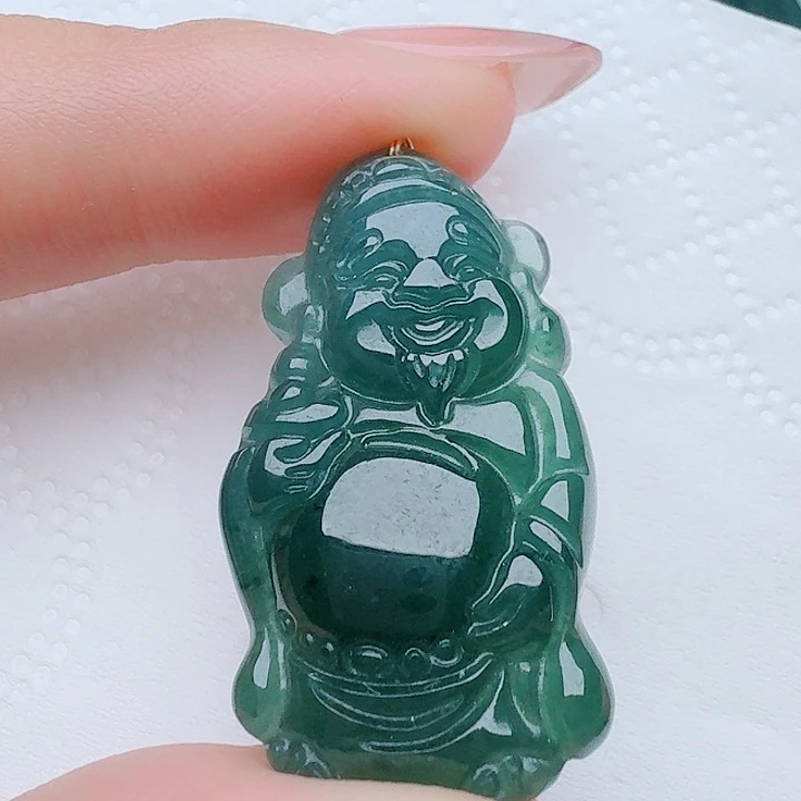 翡翠未镶嵌颈饰天然的A货翡翠多样性发其一