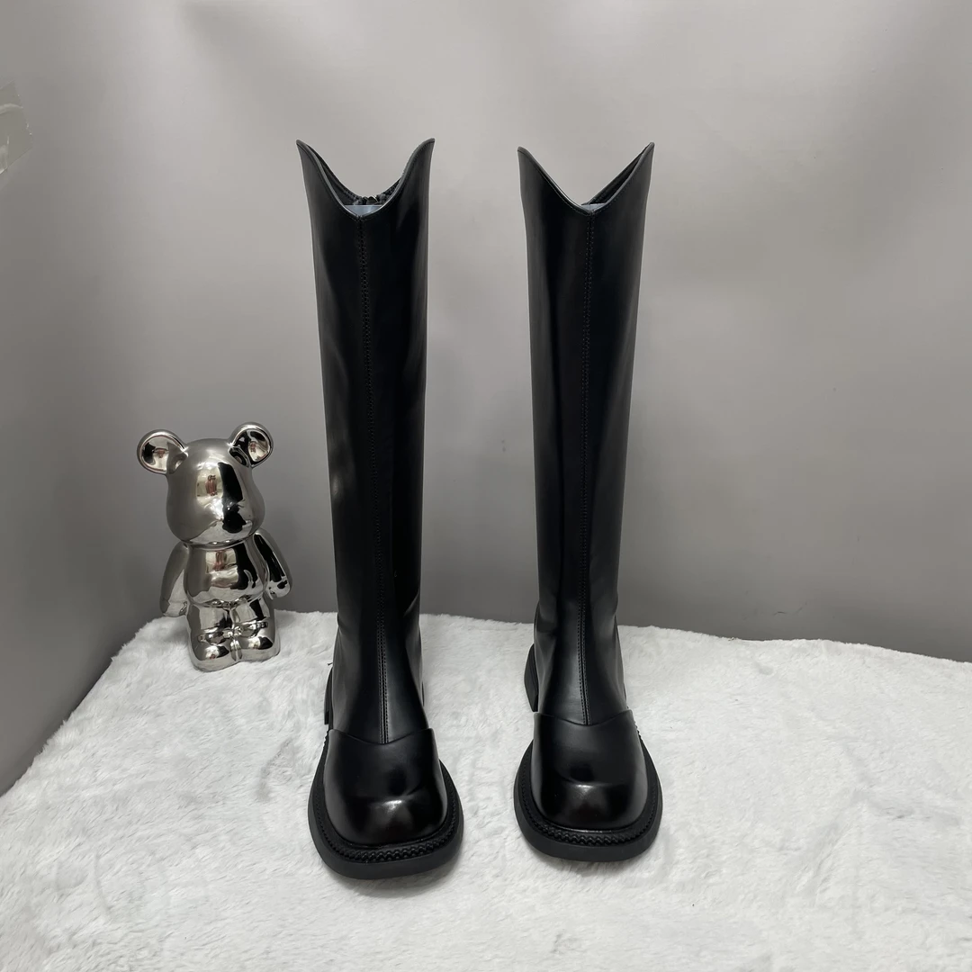 净版平跟秋冬新款飞机头设计不过膝流苏后拉链V口长筒靴长靴235