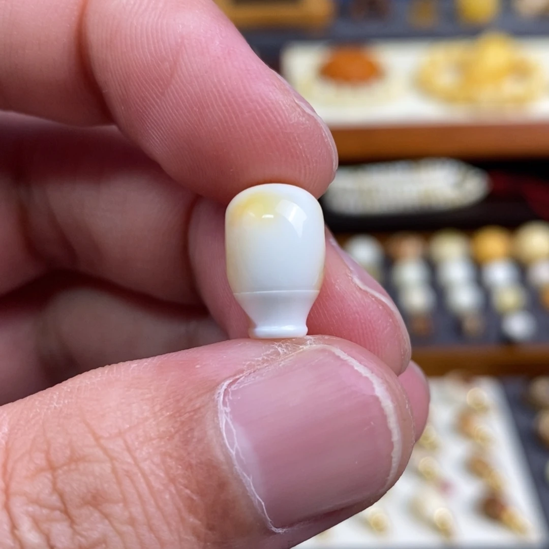 蜜蜡未镶嵌裸石配饰三通尺寸9.2