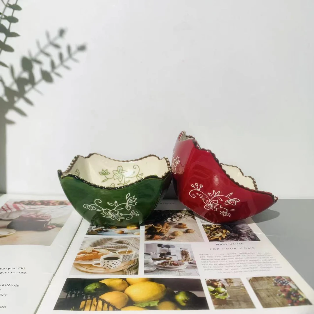 隔离花藤5寸四方奇形珠点碗绿色酒红各1