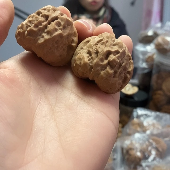 文玩核桃把件37蛤蟆头黄