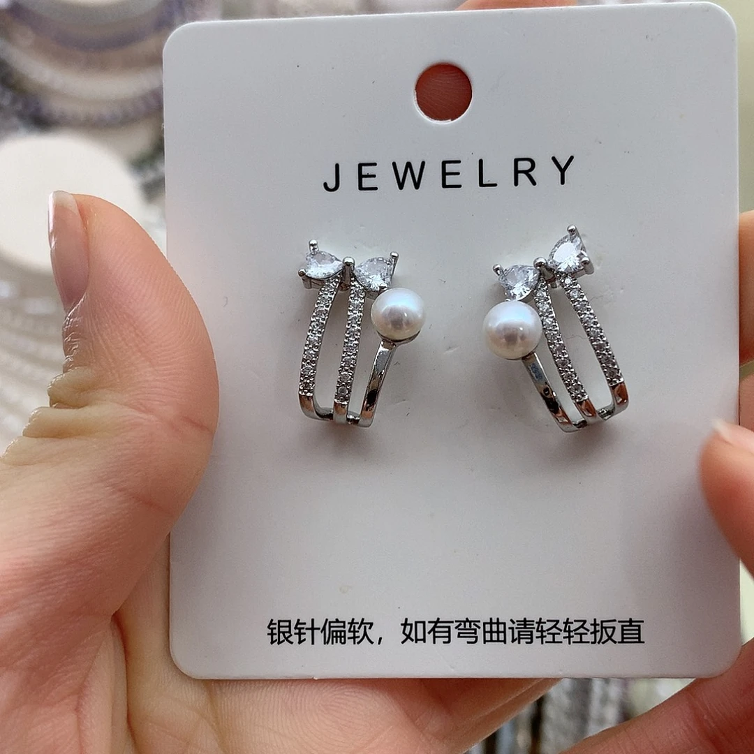 耳饰银S925镶嵌淡水珍珠