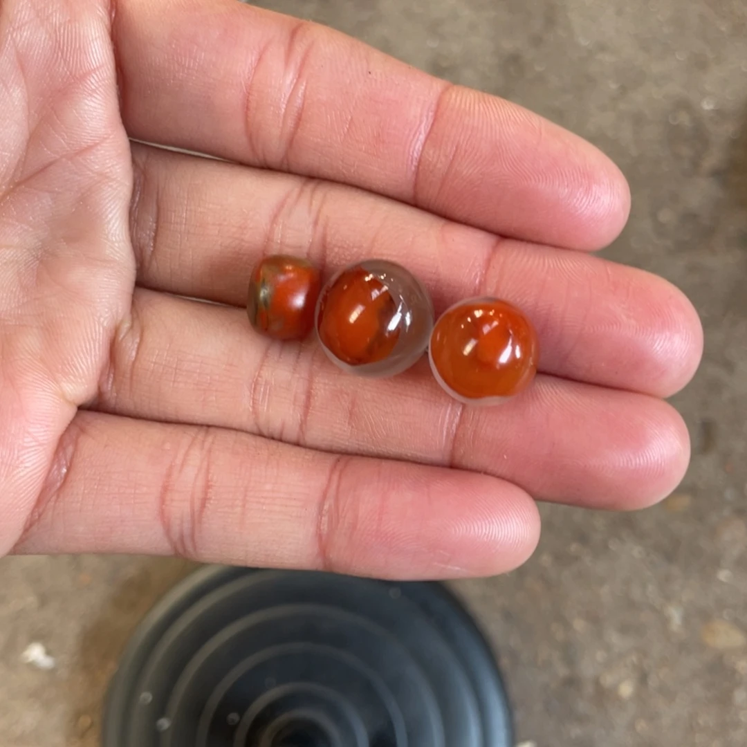 未镶嵌配饰南红玛瑙