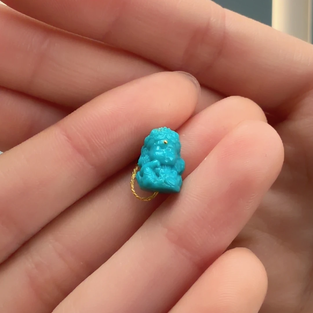 绿松石未镶嵌颈饰