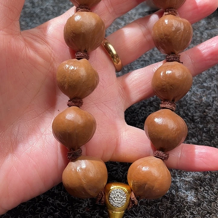 用***4橄榄核吊坠2.0✖️2.2