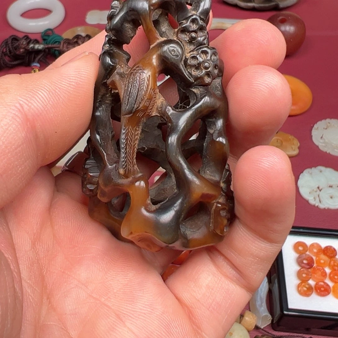 琉璃吊坠(不含链)向****牛