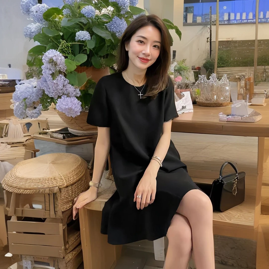 法式赫本风荷叶边短袖连衣裙女2025夏季小香风休闲气质显瘦鱼尾裙