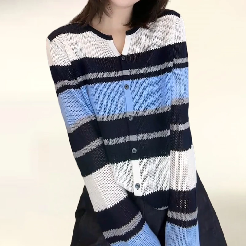 拼接撞色针织衫新款长袖上衣女秋2025时尚款洋气独特漂亮小衫T恤