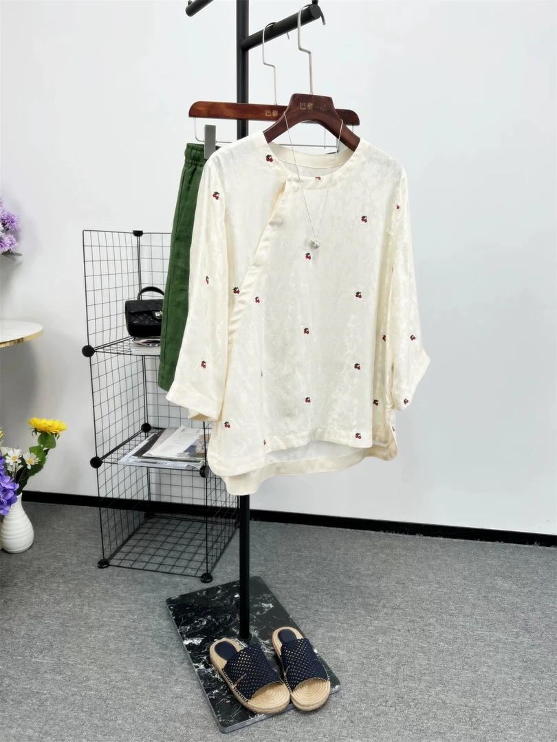 巴黎一站 【小樱桃】真丝花罗~暗纹提花小樱桃刺绣新中式上衣女