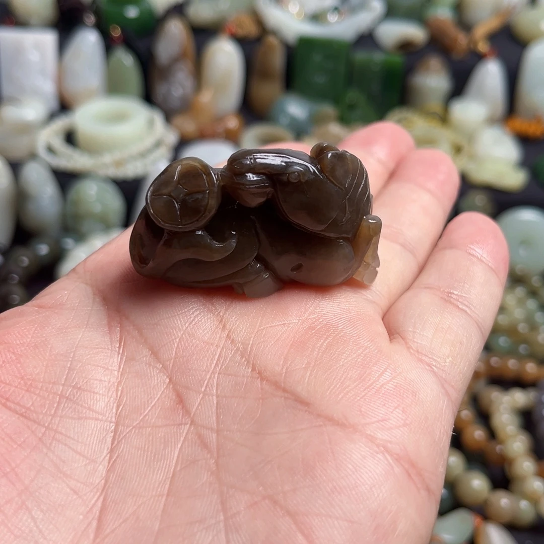 和田玉（糖玉）未镶嵌吊坠(不含链)