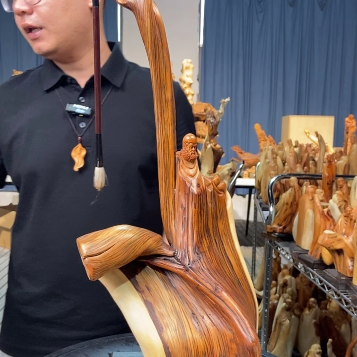 柏木（崖柏）随型摆件