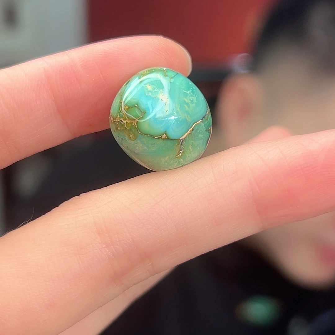 熙***君绿松石未镶嵌珠宝奇石