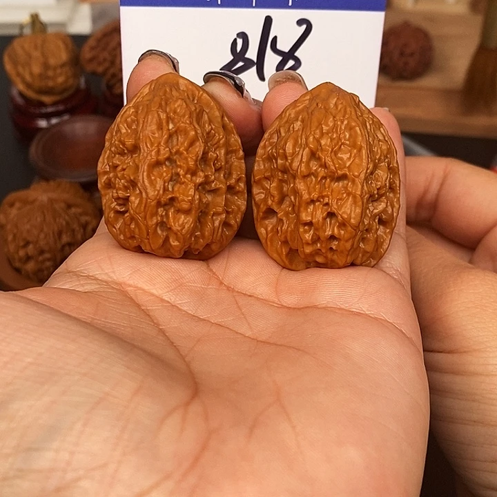 吊坠桃核野生鸡心33有修s