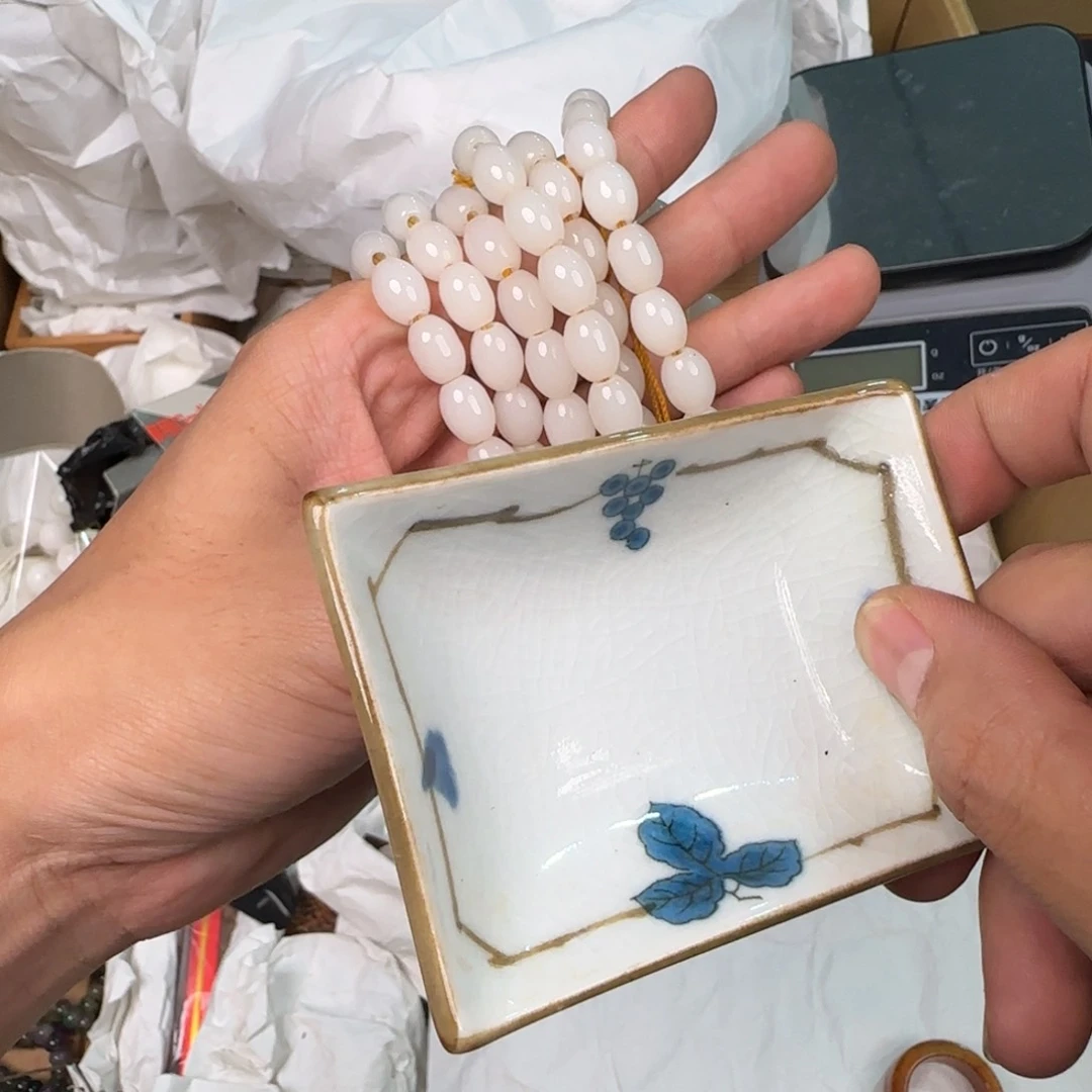 绿泥陶瓷孤品单件车里拍