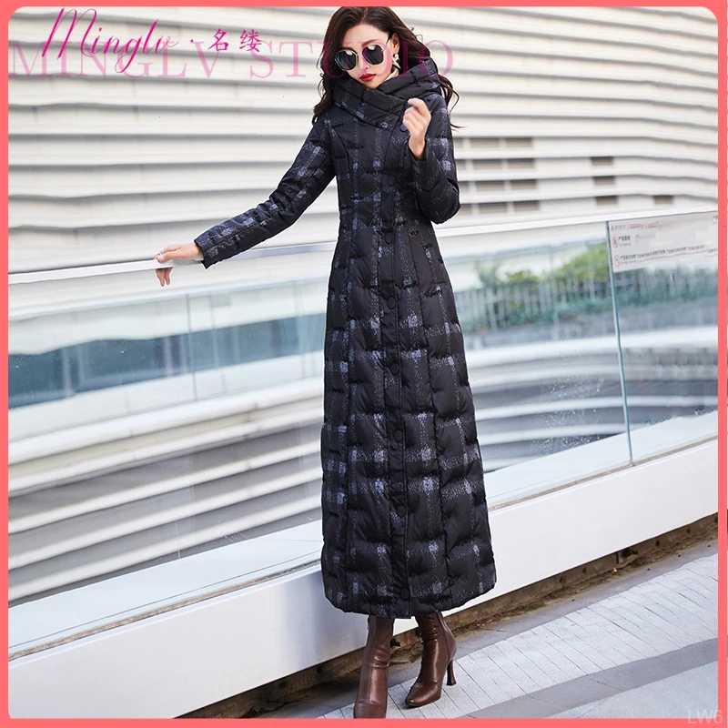 爆款气质连帽长款羽绒服女2025年新款时尚洋气高端格子高级感外套