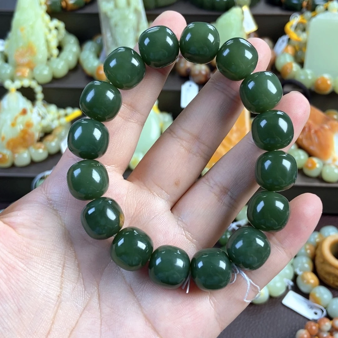 透闪石质玉未镶嵌手串