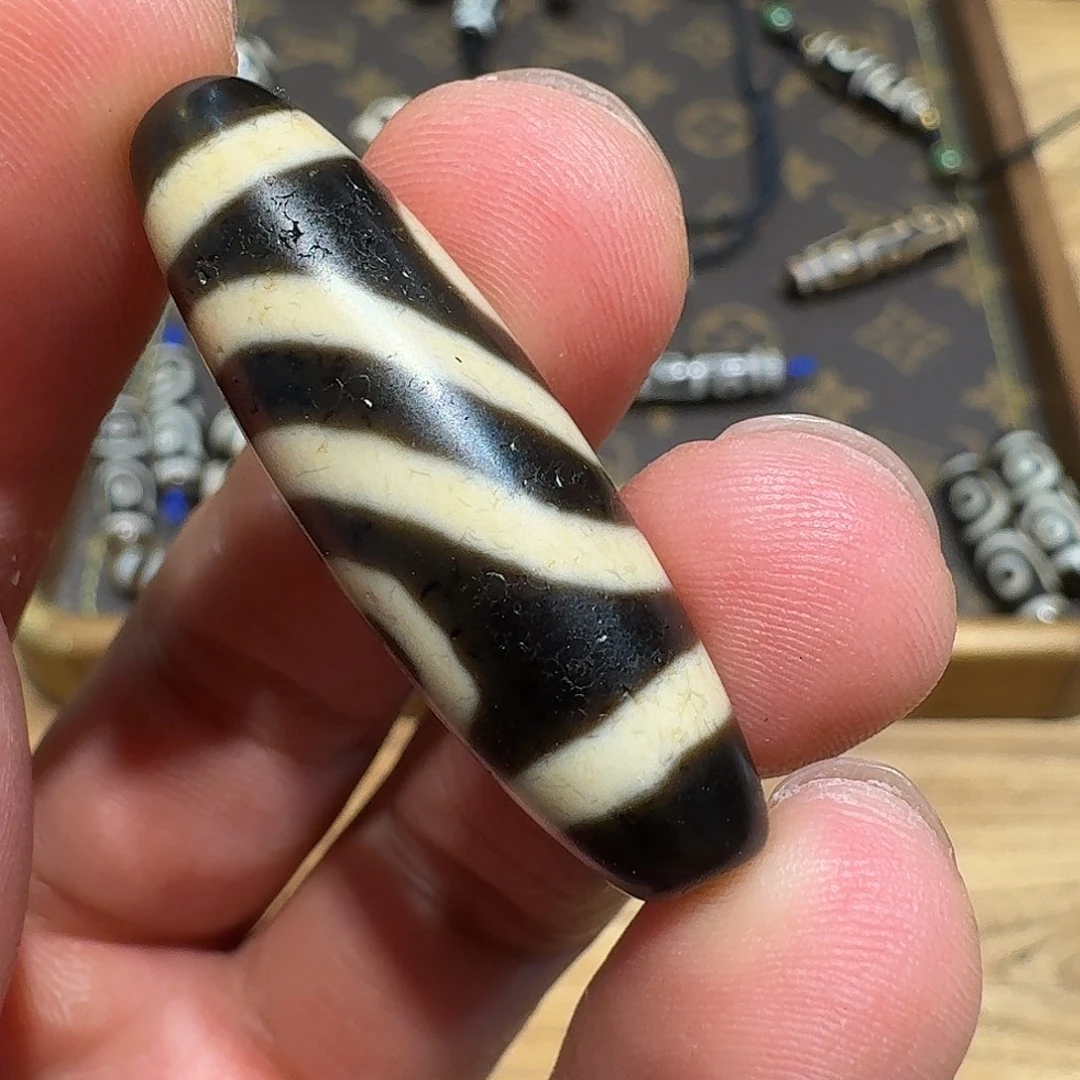 上肯新超微瑕彩虹两眼