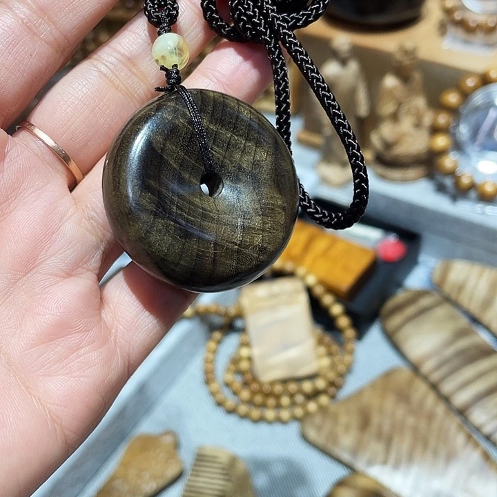 金丝楠金丝楠木阴沉绿料平安如意扣