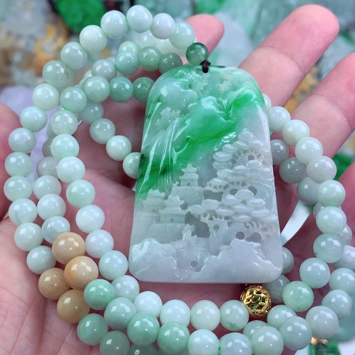 吊坠(不含链)未镶嵌翡翠