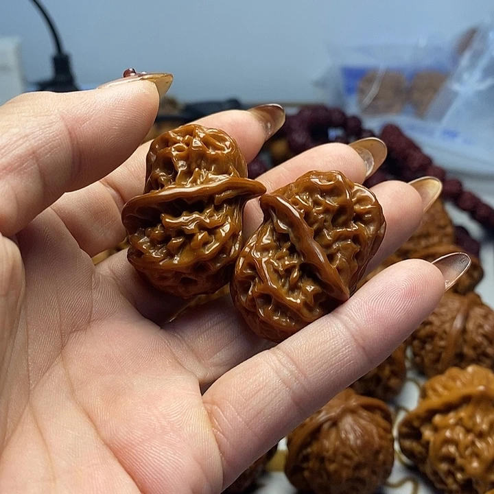 吊坠文玩核桃