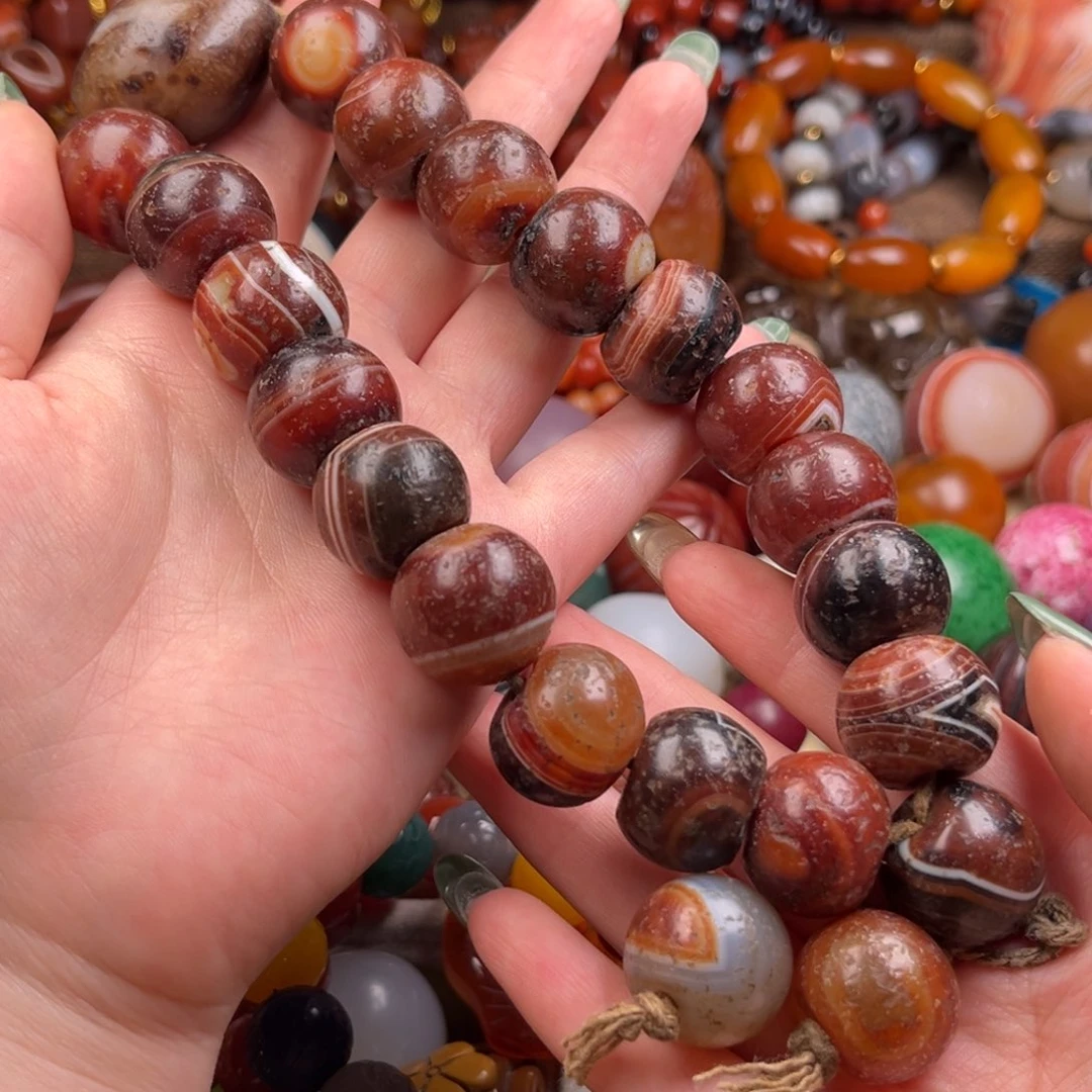 玛瑙/玉髓颈饰未镶嵌