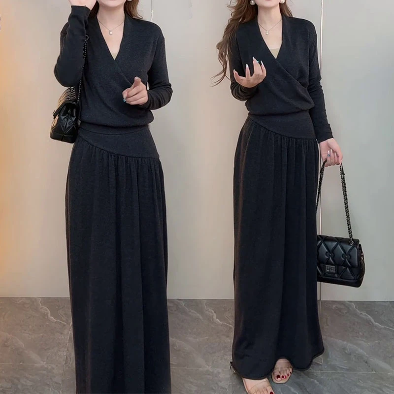 早秋穿搭一整套2025新款洋气压褶拼接显瘦收腰上衣+大摆裙两件套