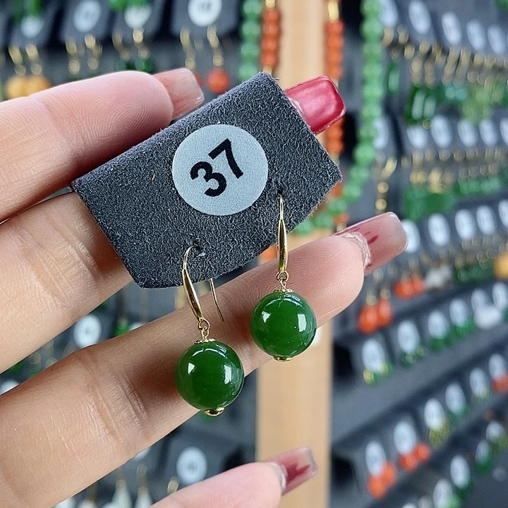 和田玉耳饰18K金镶嵌