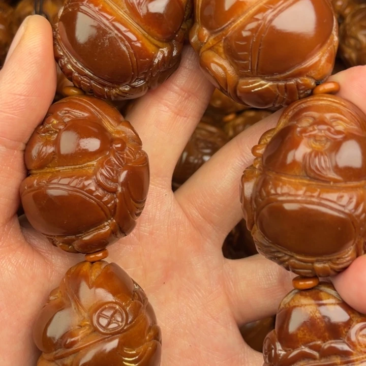 茂***哥橄榄核吊坠橄榄核