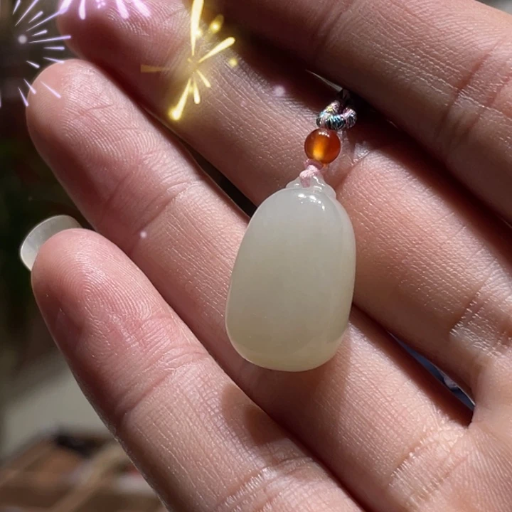 和田玉未镶嵌吊坠(不含链)