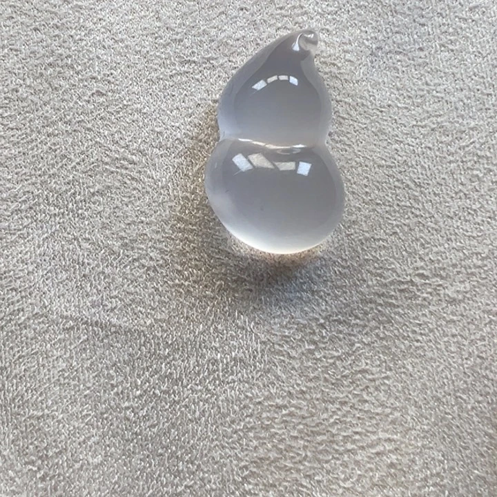 石英质玉未镶嵌颈饰