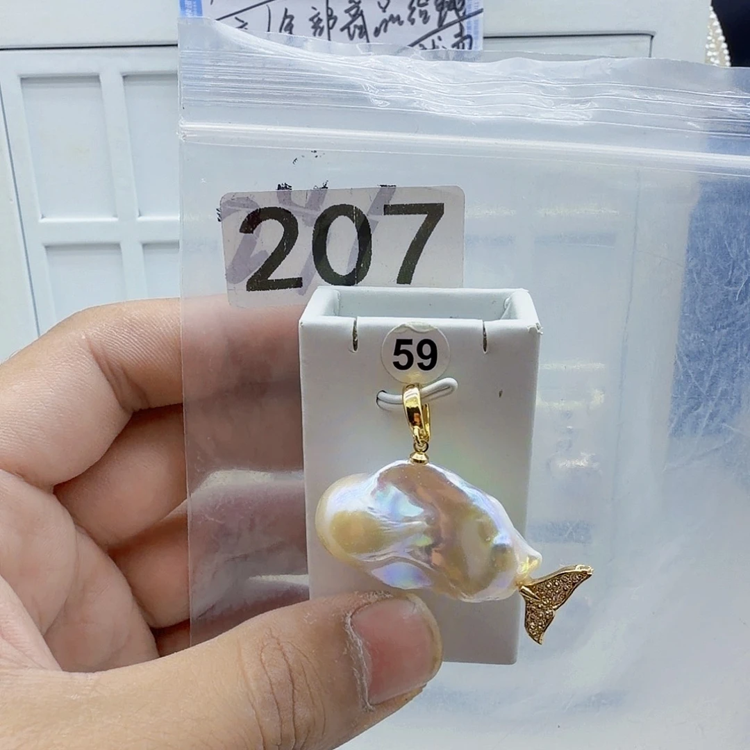 淡水珍珠颈饰合金