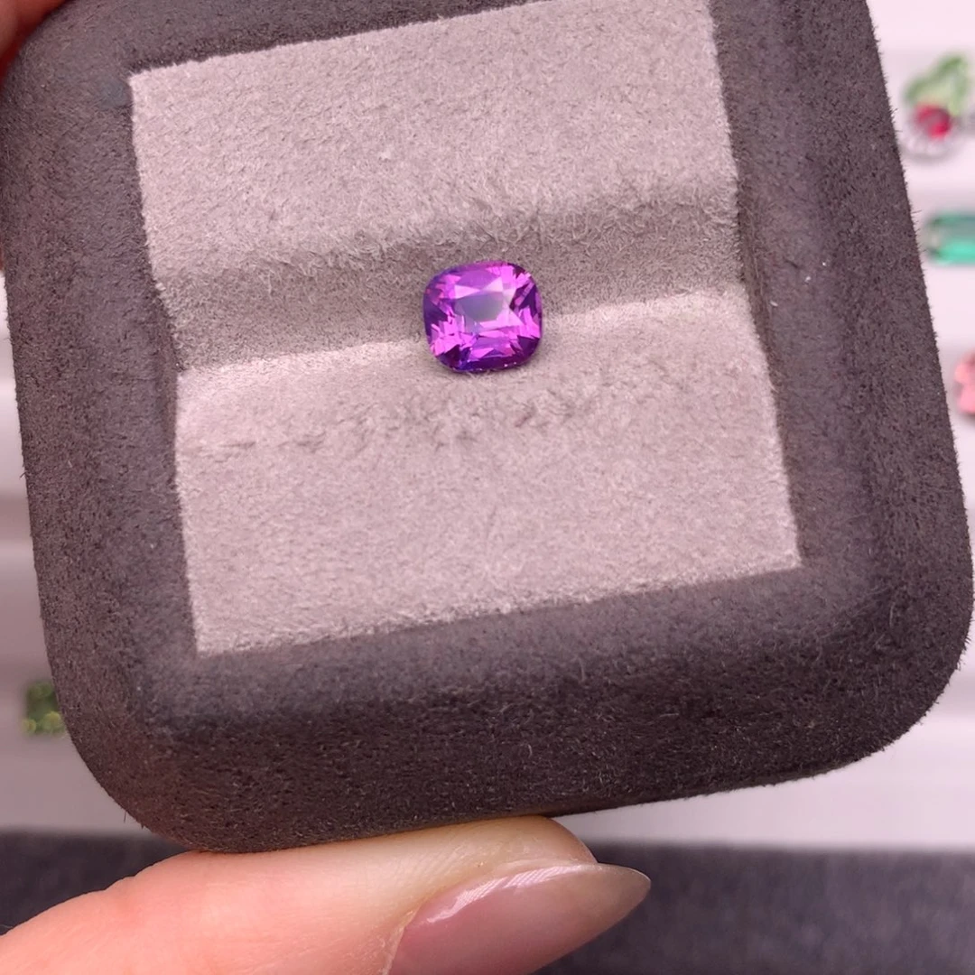 蓝宝石裸石未镶嵌1.62克拉