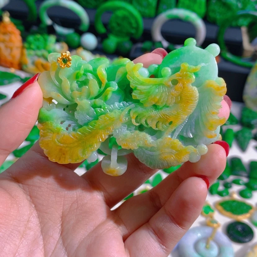 【闪购商品】翡翠未镶嵌颈饰吊坠