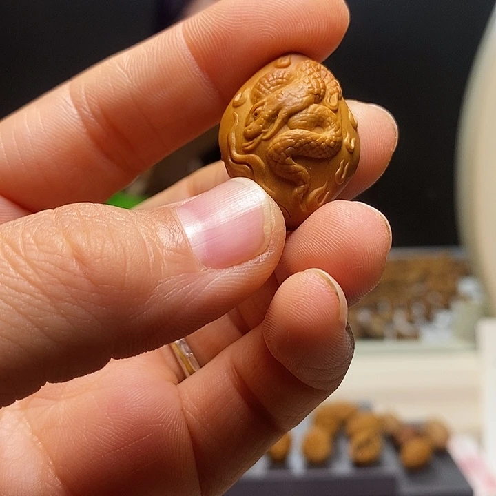 橄榄核吊坠橄榄球赛