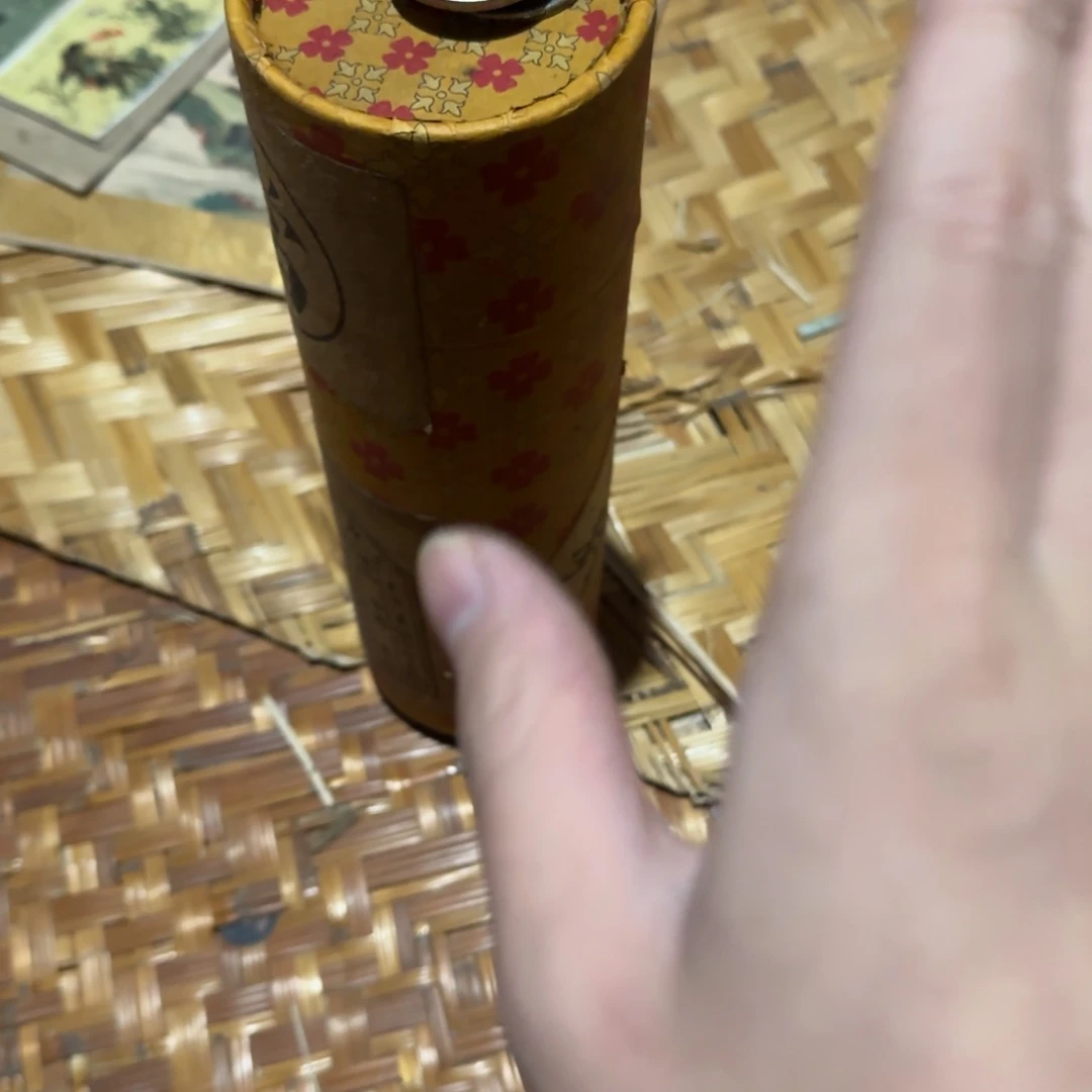 瓷片哈哈哈哈哈哈哈就