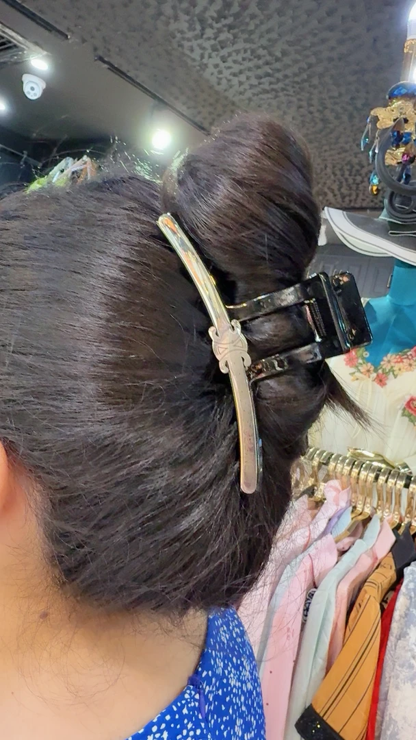 发夹鲨鱼夹法式甜美辣妹风抓夹极简风复古女韩版韩式