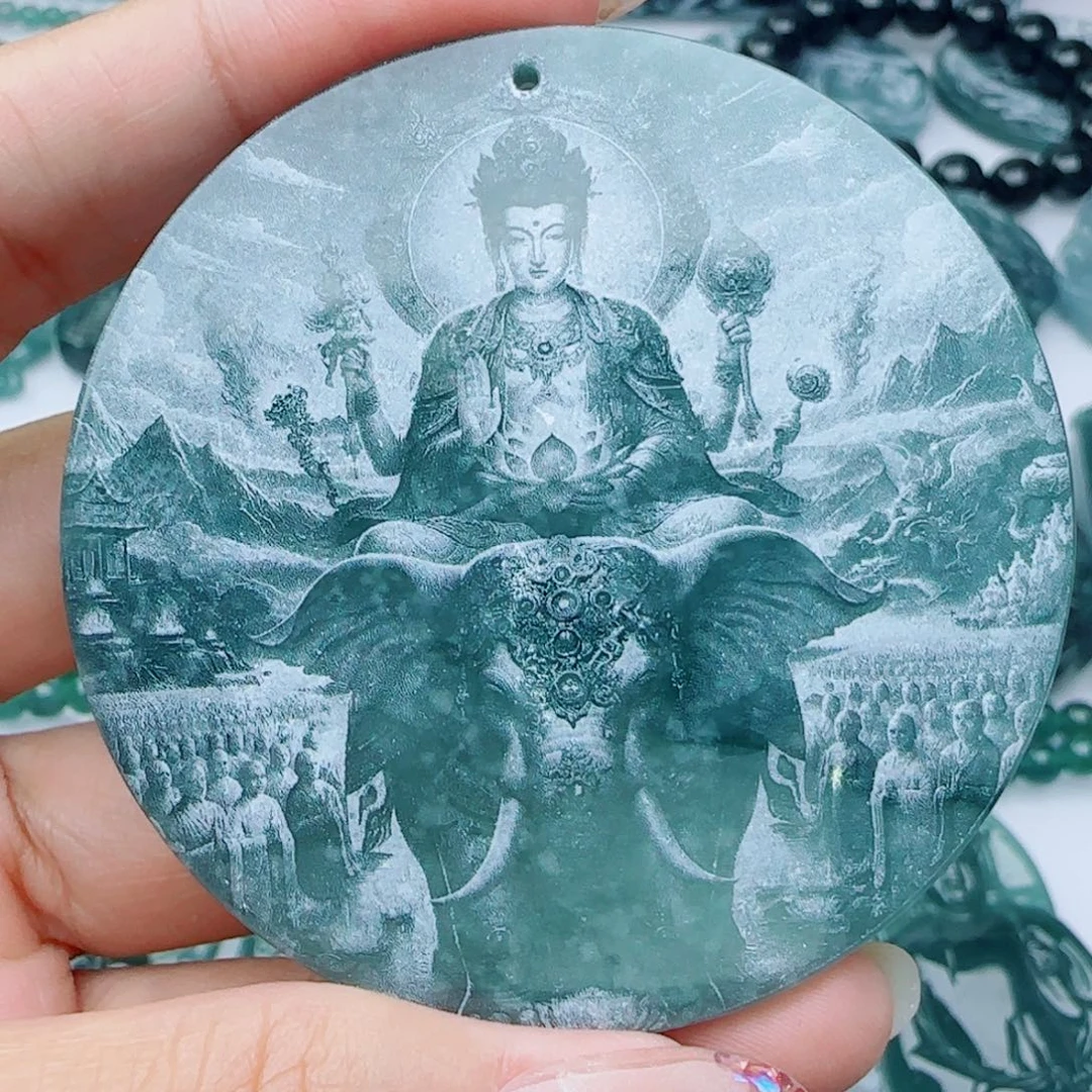 颈饰未镶嵌翡翠多样性发货天然的A货翡翠