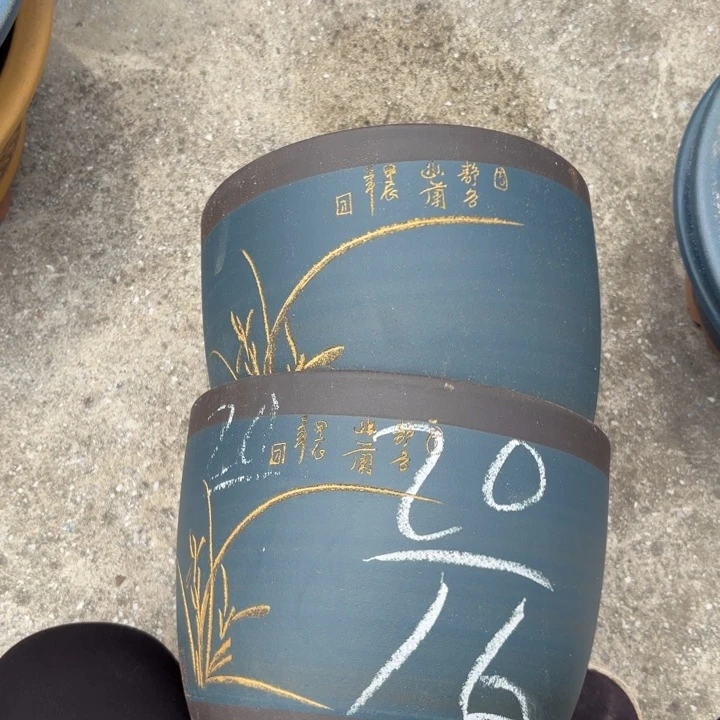 紫砂花盆紫砂的花