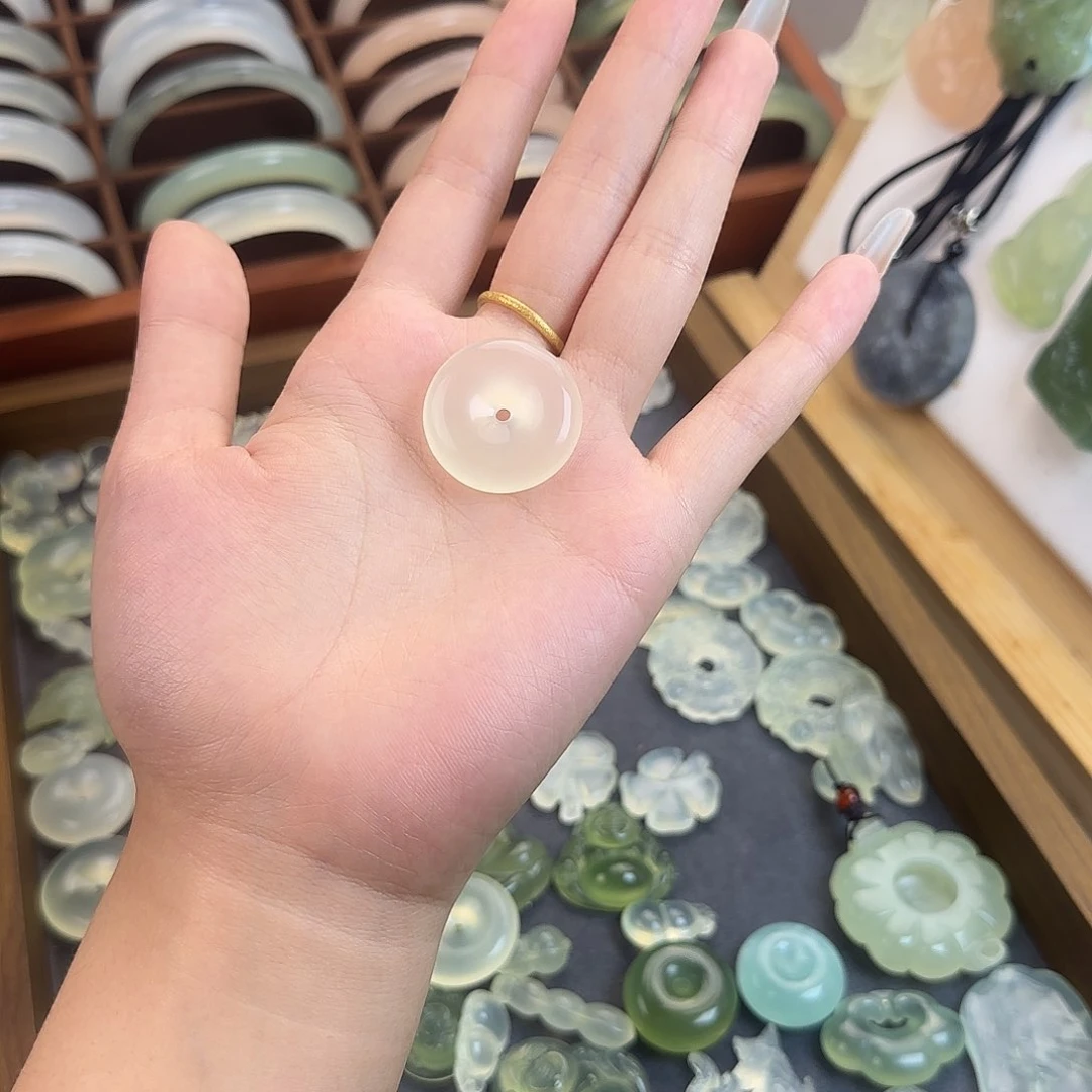 岫玉未镶嵌颈饰平安扣岫玉高冰高透