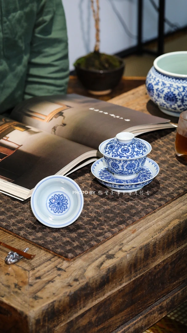 【弥生茶事】望月怀古青花缠枝双钩莲三才盖碗小压手水洗景德镇茶器
