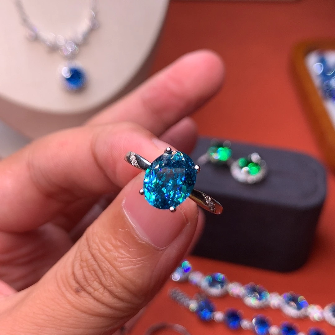 银S925镶嵌碧玺戒指