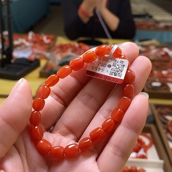 未镶嵌卡7m+南红玛瑙