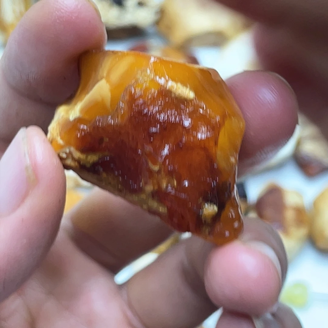 定制琥珀未镶嵌易*定制