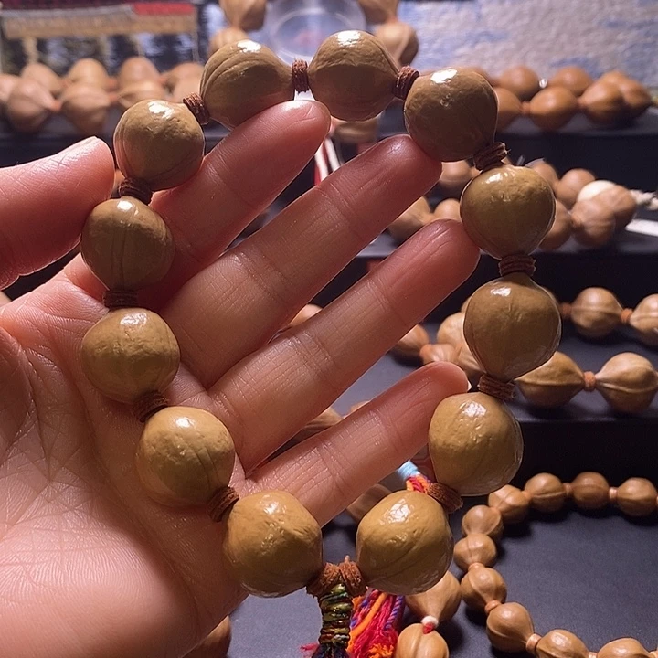 手串橄榄核蜜桃臀18×21