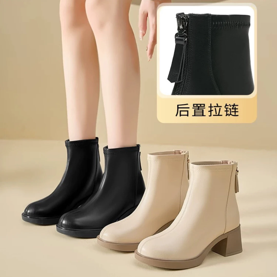 高跟短靴女1019新款秋冬粗跟法式小踝靴配裙子白色靴子马丁靴24D