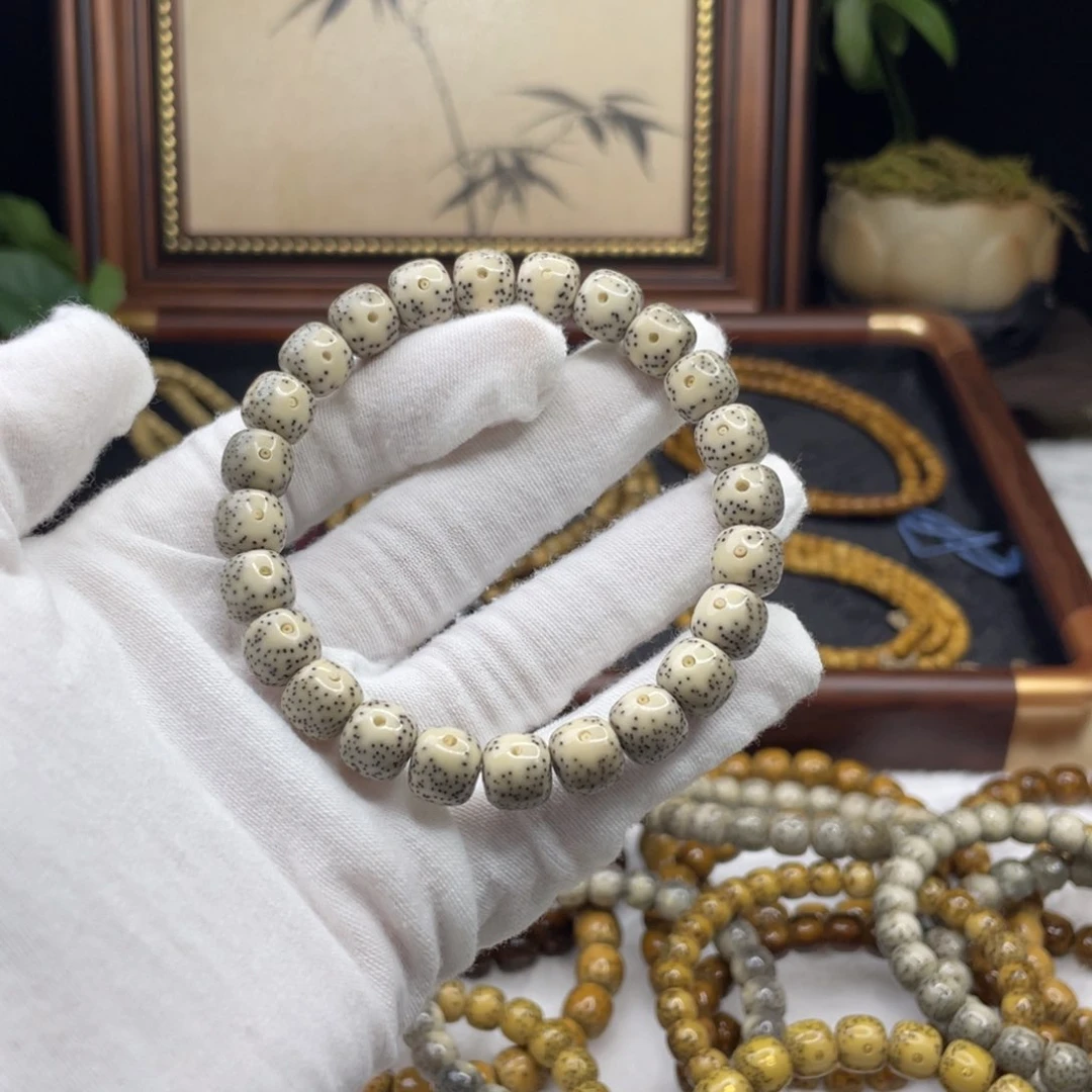 星月菩提吊坠9.5/8.5瓷白大眼睛双留白