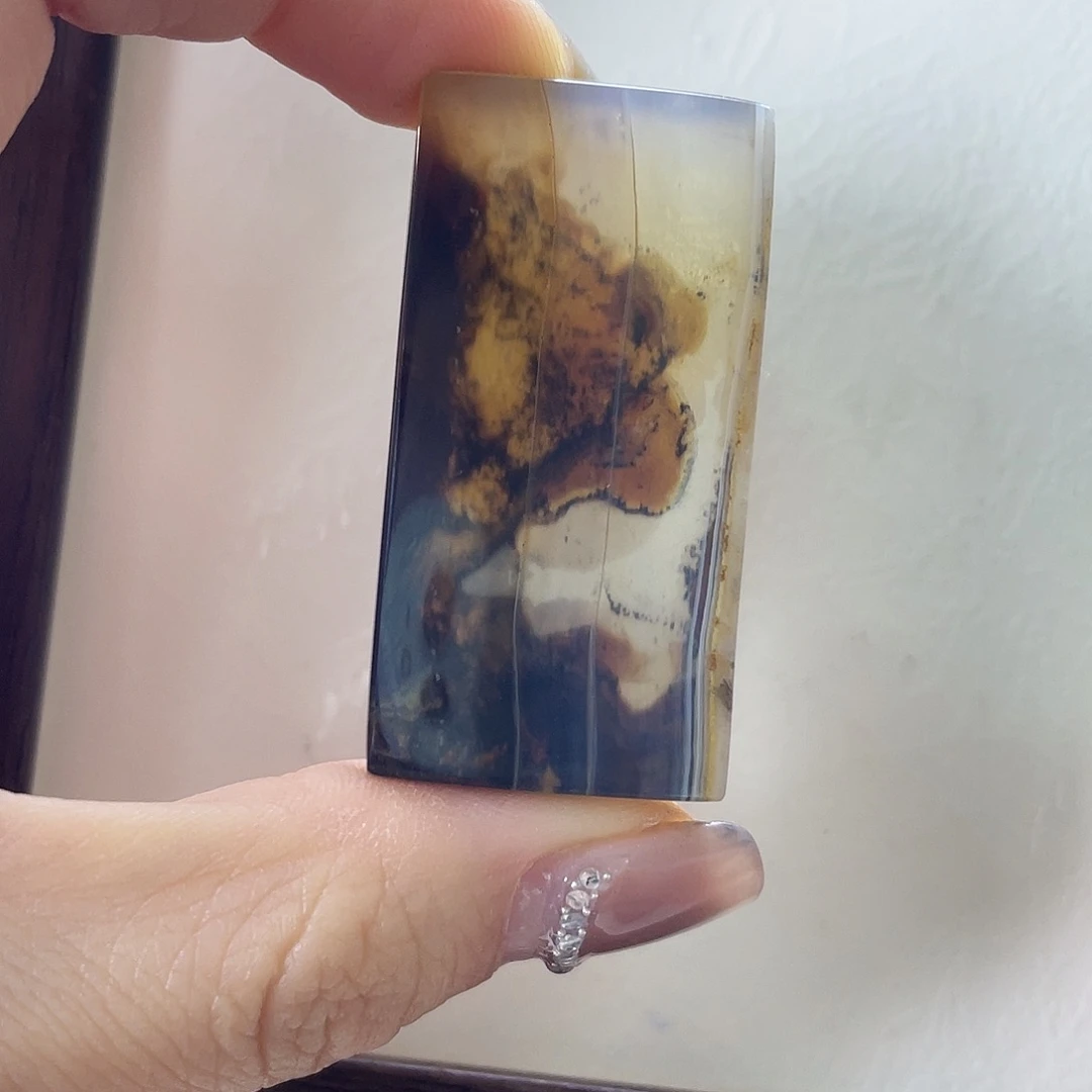 玛瑙/玉髓未镶嵌珠宝奇石