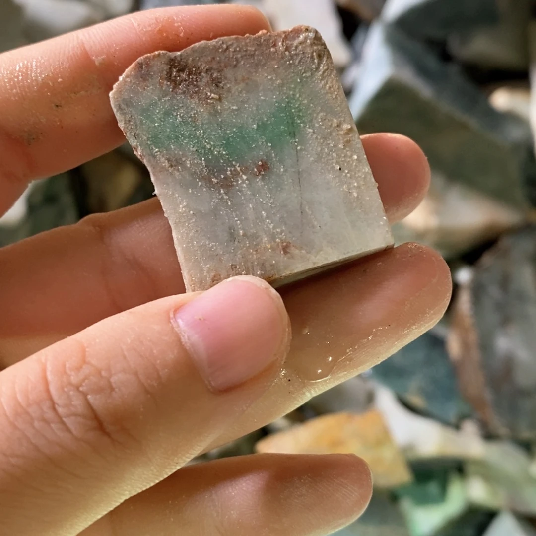 颈饰未镶嵌翡翠天然翡翠