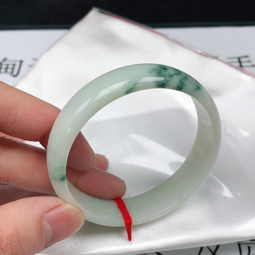 翡翠手镯未镶嵌圈54