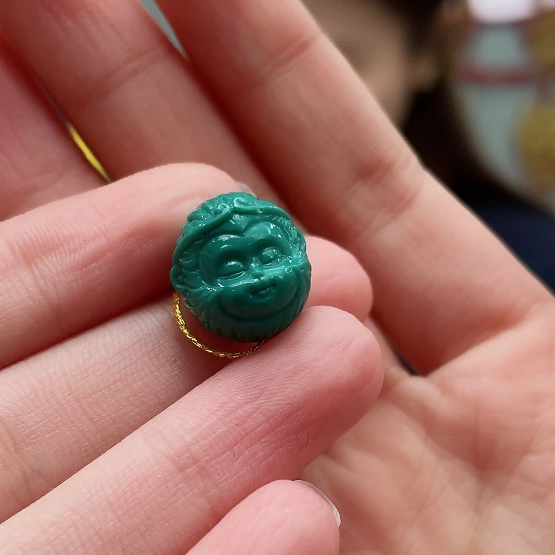 绿松石颈饰未镶嵌